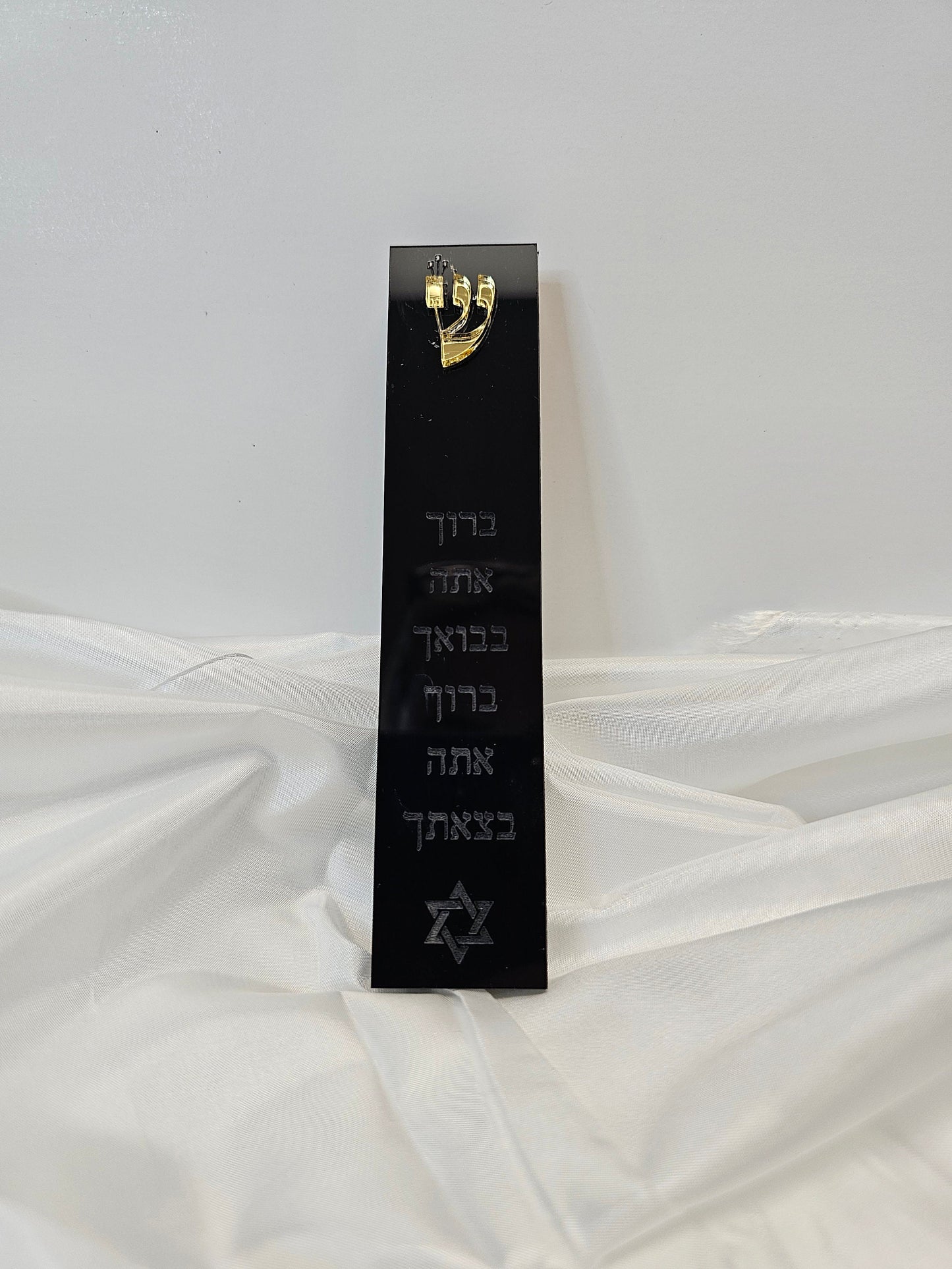 Personalized Jewish Mezuzah,Custom Acrylic Mezuzah Case, Modern & Personalized Jewish Home Blessing