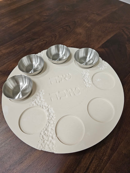 Modern Round Broken Rosh Hashanah Plate with Bowls