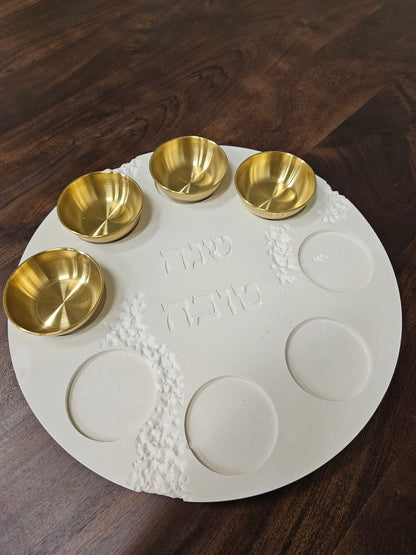 Modern Round Broken Rosh Hashanah Plate with Bowls