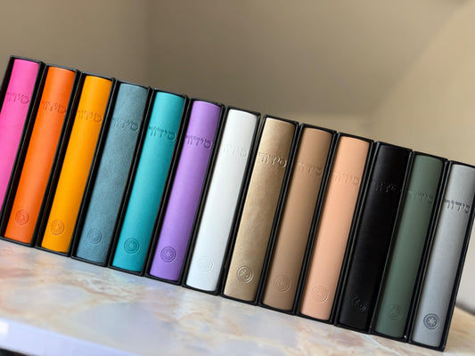 Cartier Siddur – Modern Design in Bold Colors